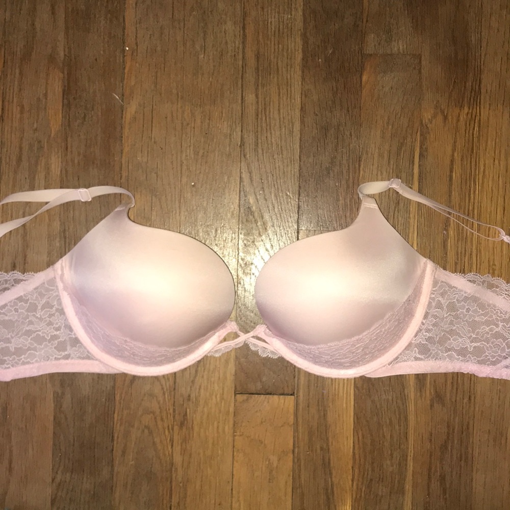 Vs bra